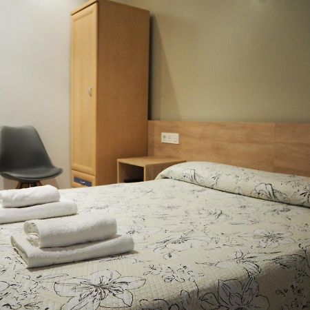 Pension Acella Пампона Екстериор снимка